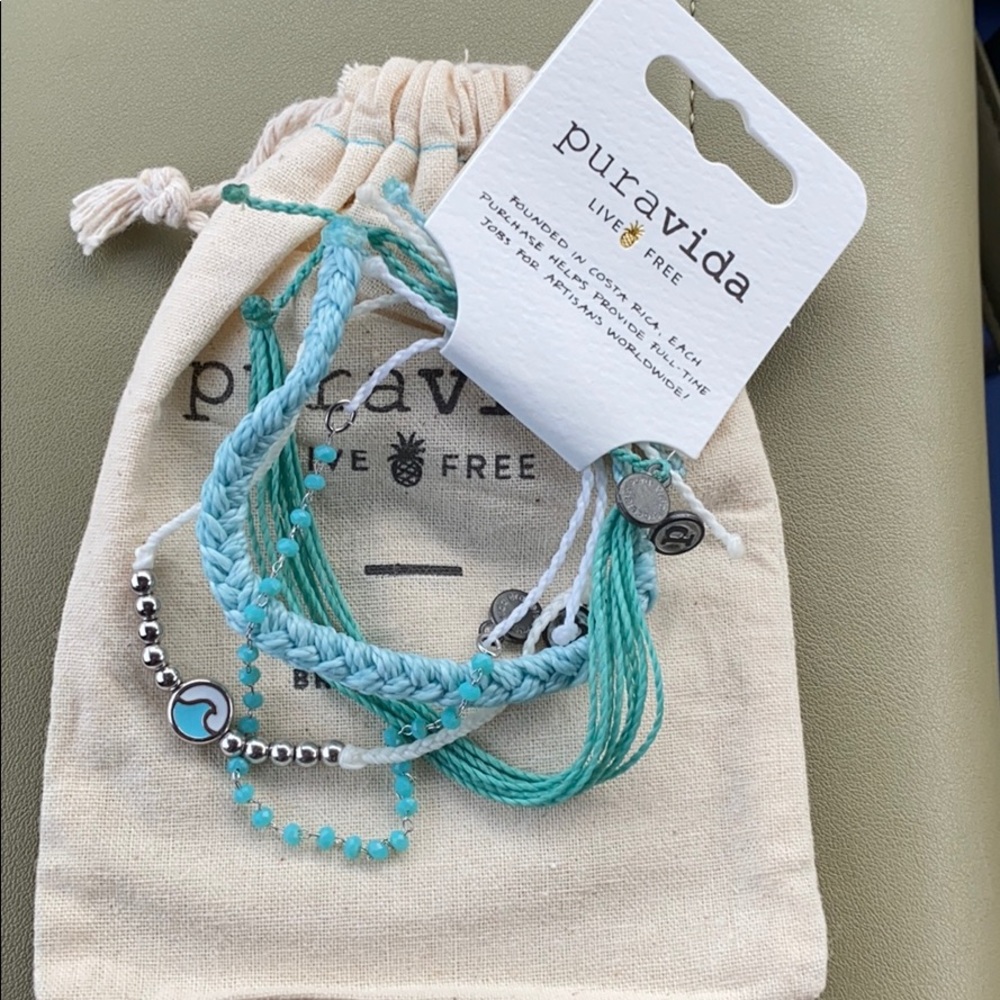 Pura Vida Bracelet Pack.